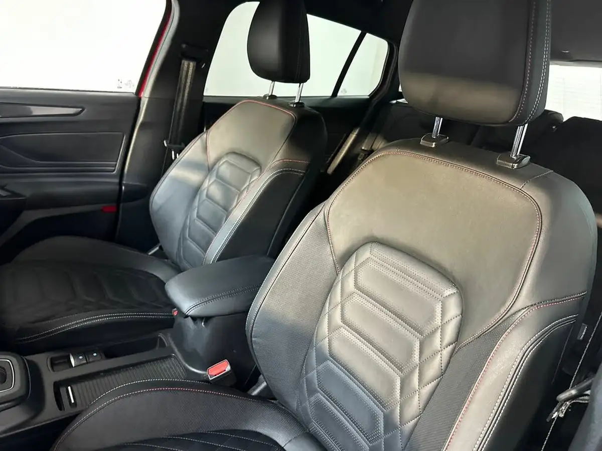 2024-ford-focus-10t-st-line-x-155ps-estate-powershift-big-12