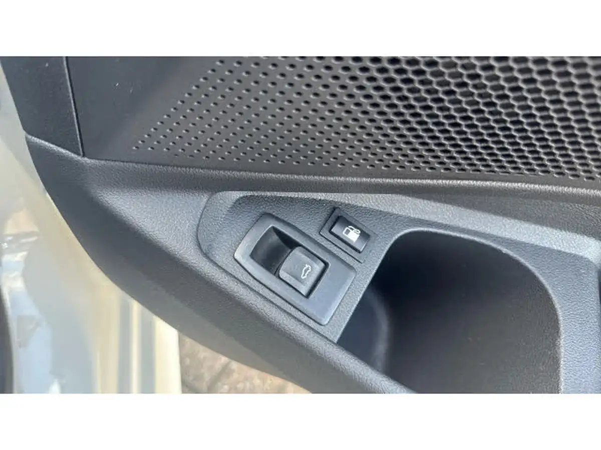 2024-bmw-3-series-20-330e-m-sport-touring-5d-big-24