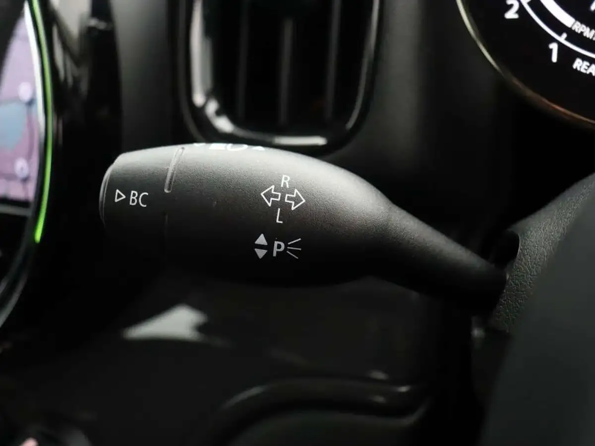 2020-mini-countryman-15-cooper-classic-auto-big-43