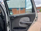 2004-chrysler-pt-cruiser-20-limited-auto-small-19