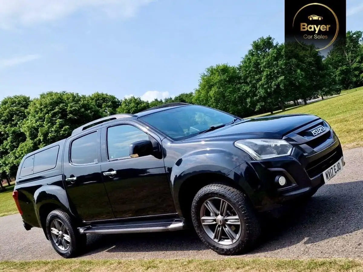 2017-isuzu-d-max-19td-blade-auto-big-18