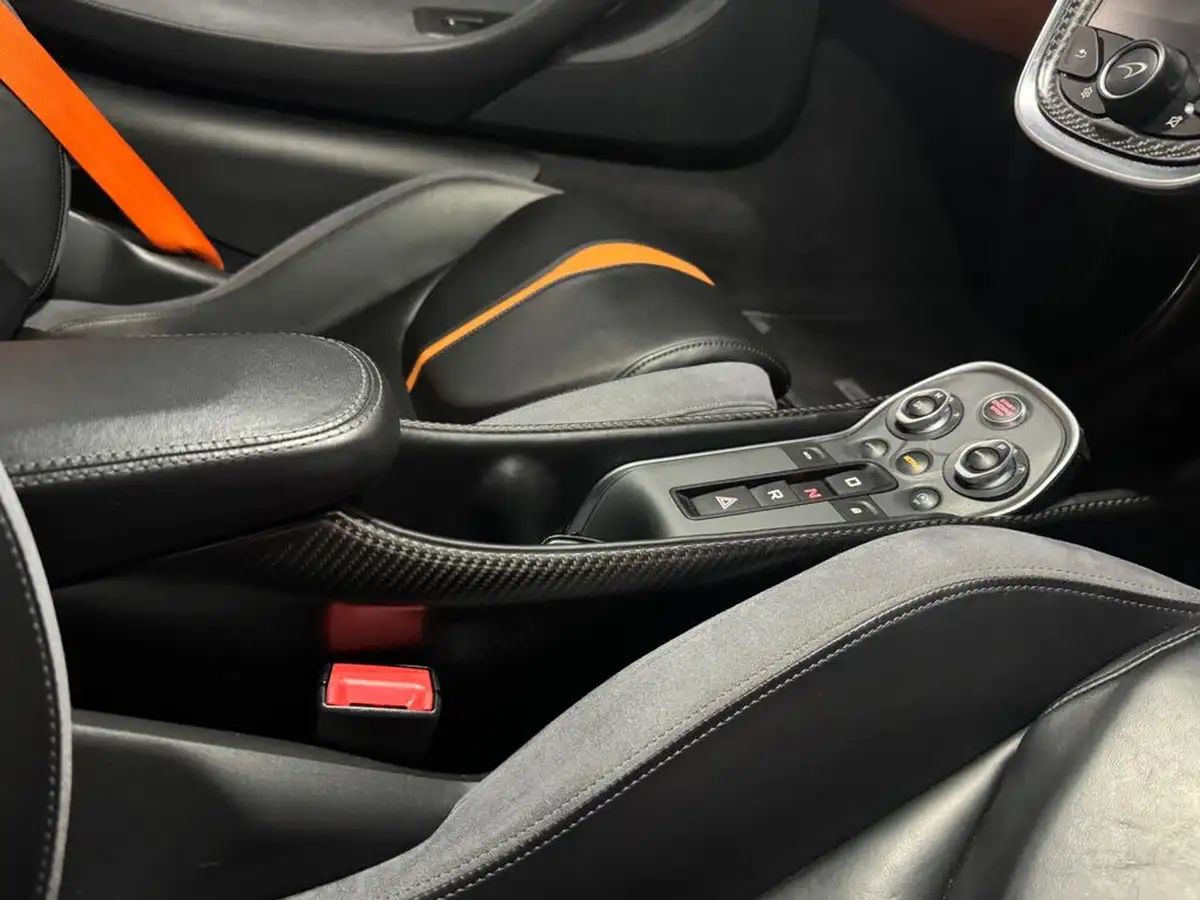 2020-mclaren-540c-38-big-22