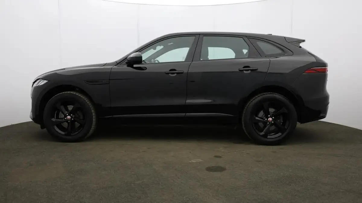 2022-jaguar-f-pace-20-d200-r-dynamic-s-big-71