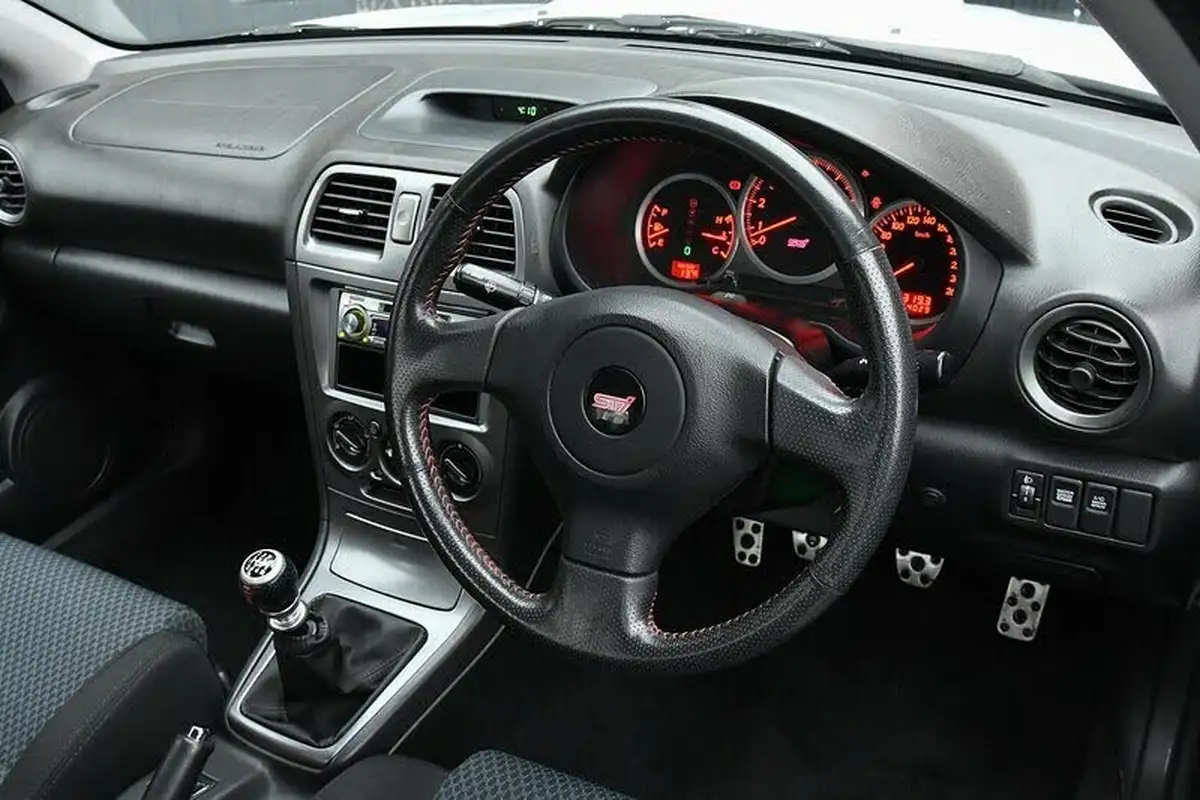 2006-subaru-impreza-big-1