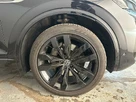 2020-volkswagen-touareg-30tsi-black-edition-small-11