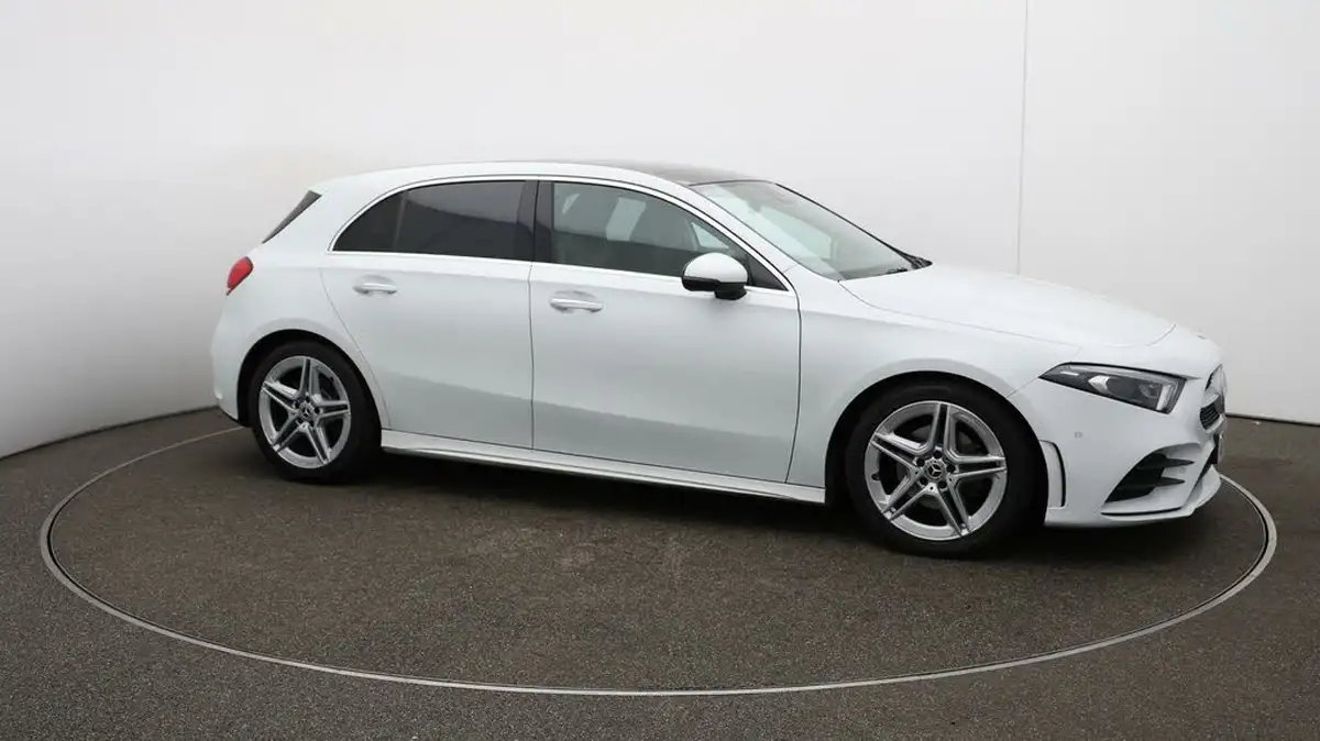 2020-mercedes-benz-a-class-13-a200-amg-line-premium-plus-hatchback-5d-7g-dct-big-39