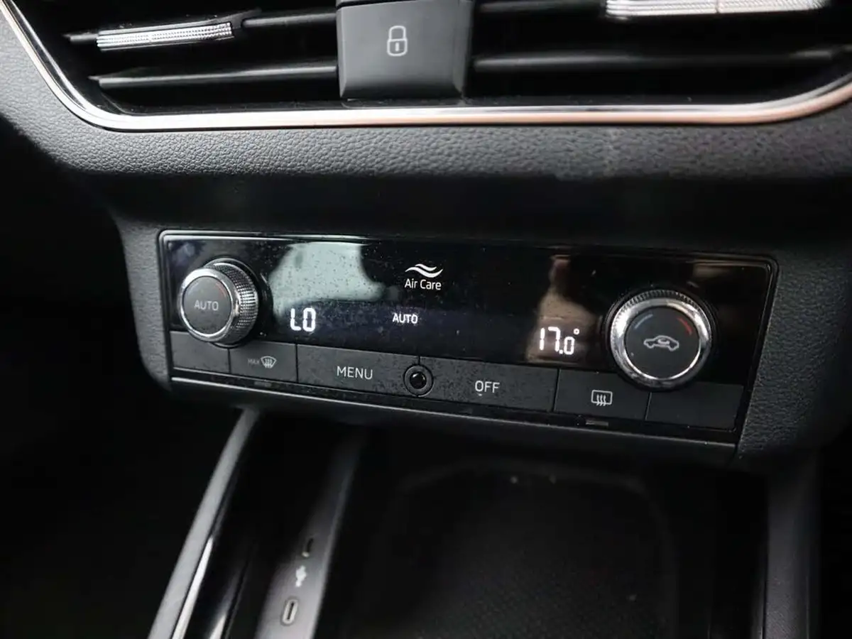 2022-skoda-scala-10-tsi-se-l-95ps-big-27