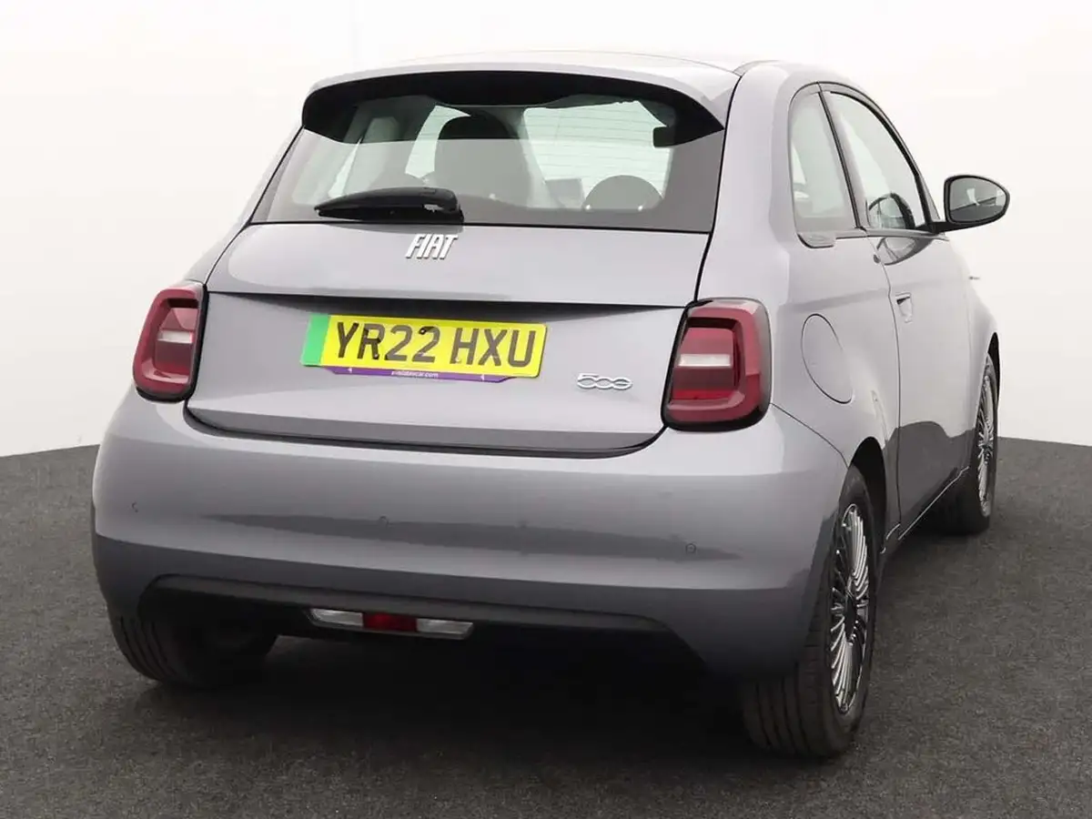 2022-fiat-500-e-icon-117bhp-big-5