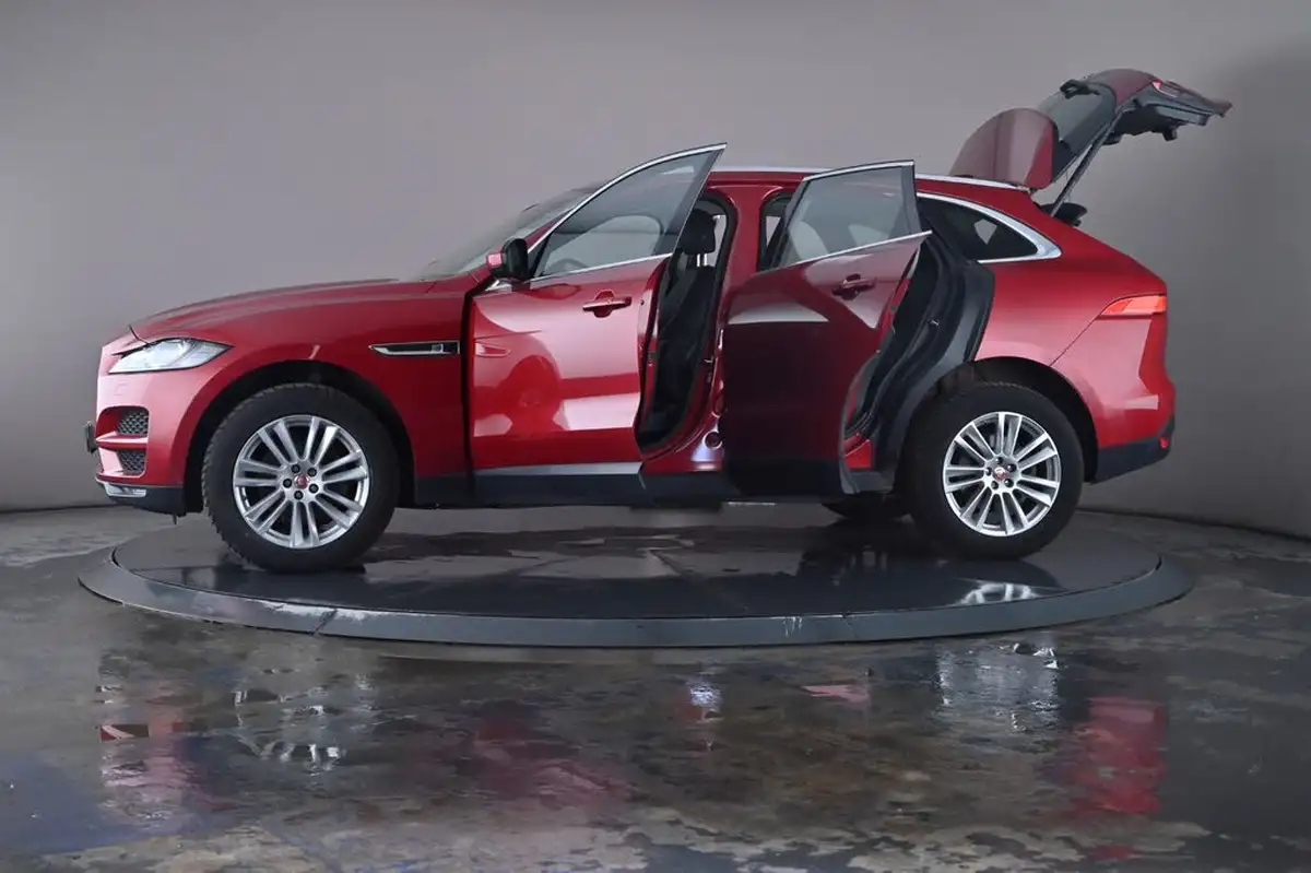 2018-jaguar-f-pace-20-i4d-portfolio-180ps-awd-auto-big-49