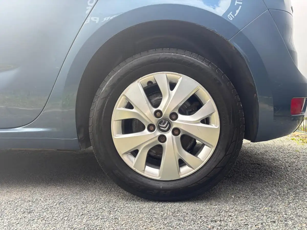 2016-citroen-c4-picasso-16bluehdi-vtr-120ps-big-68