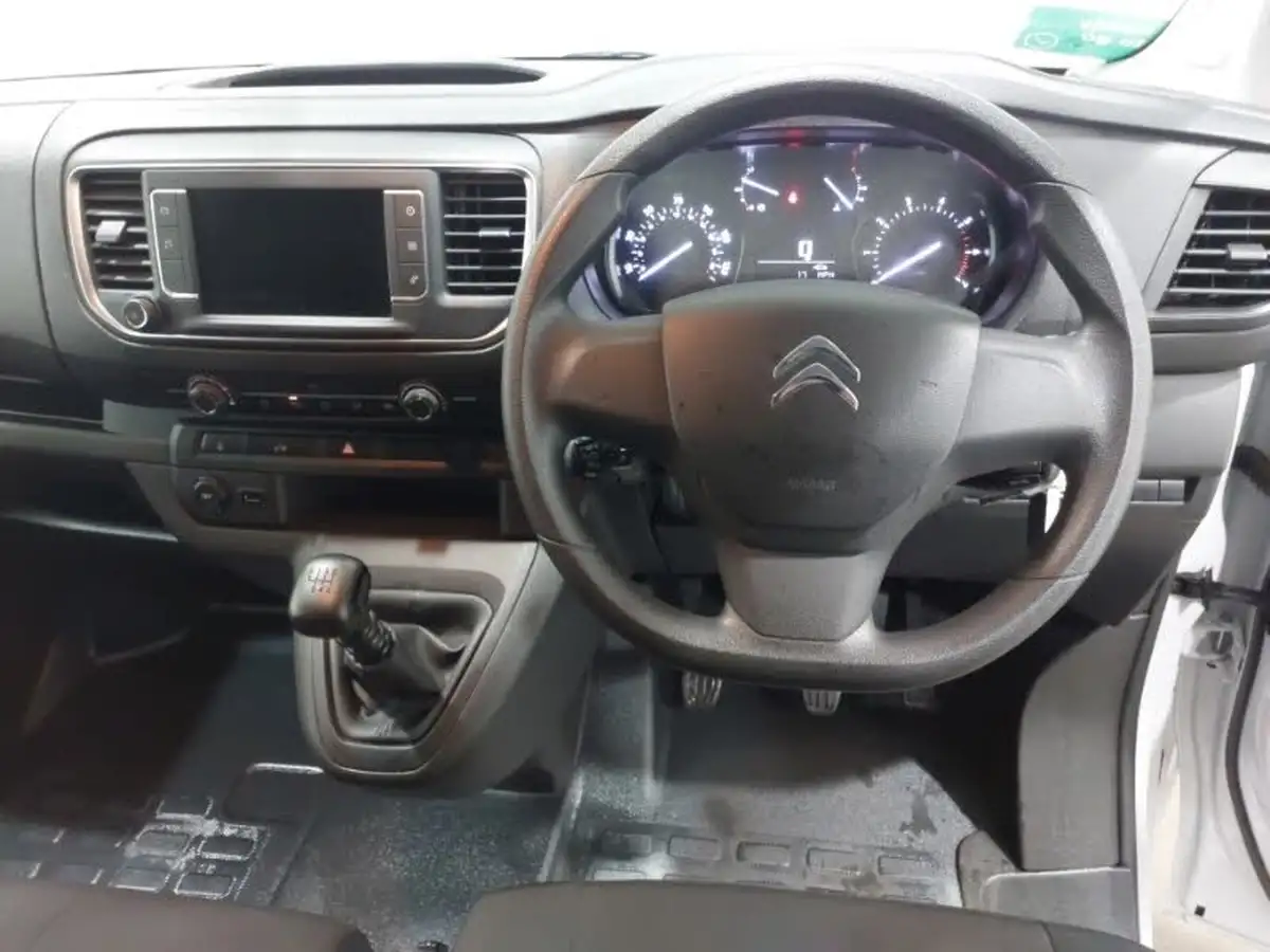 2023-citroen-dispatch-20bluehdi-enterprise-edition-xl-145pseu6d-1400-panel-big-6