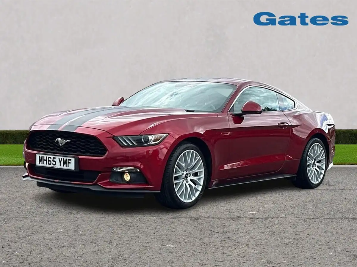 2016-ford-mustang-23-317ps-with-custom-pack-fastback-big-2