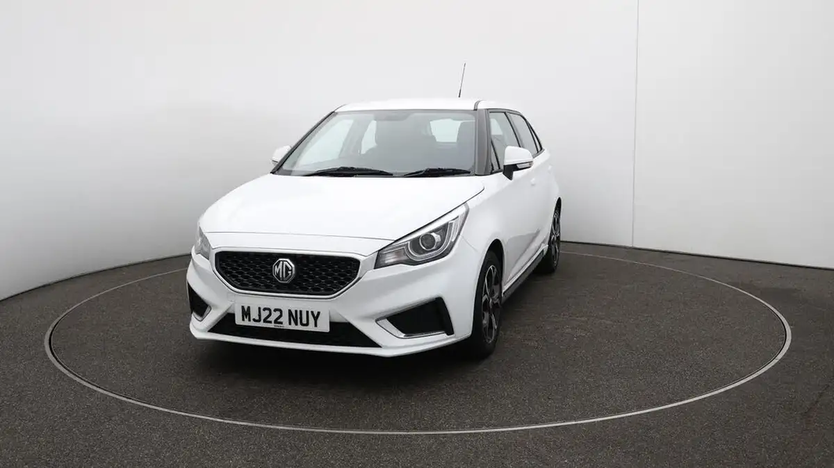 2022-mg-mg3-15-vti-tech-exclusive-nav-big-35