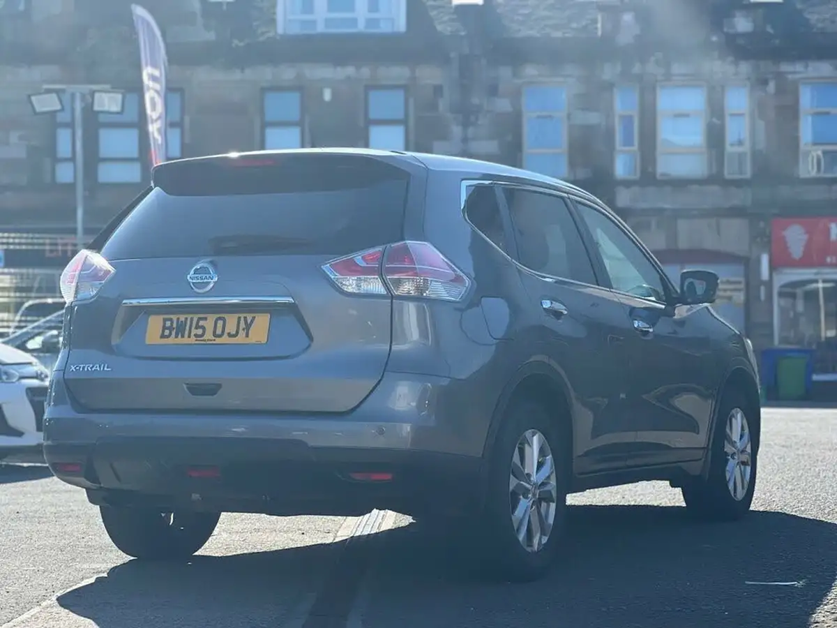 2015-nissan-x-trail-16dci-acenta-big-4