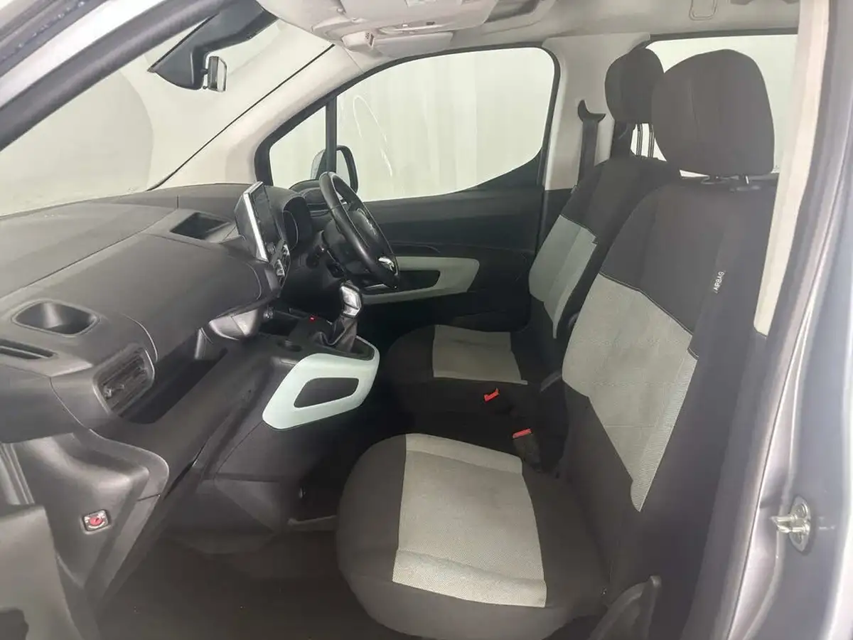 2020-citroen-berlingo-15bluehdi-flair-xl-size-100ps-big-12