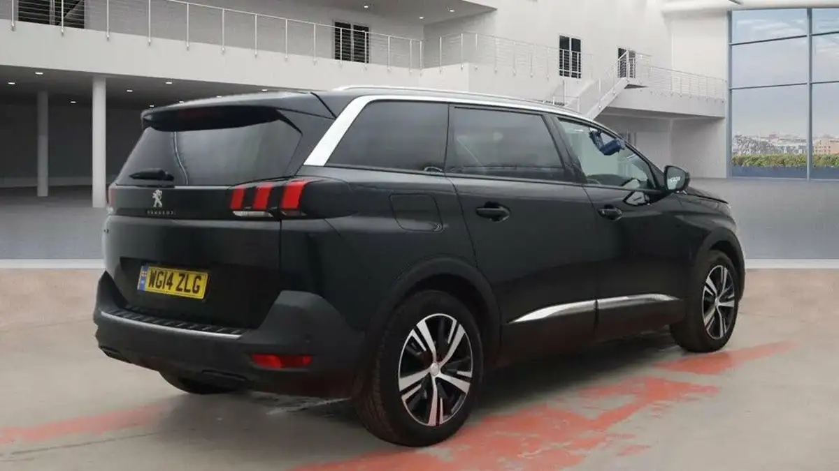 2019-peugeot-5008-suv-15-bluehdi-allure-eat8-big-7