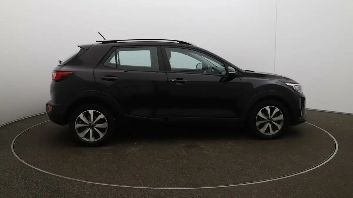 2022-kia-stonic-10-t-gdi-2-dct-big-40