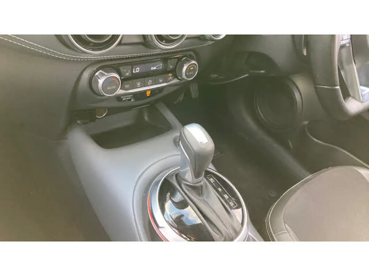 2021-nissan-juke-10-dig-t-tekna-dct-big-12