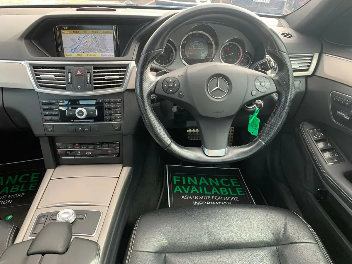 2010-mercedes-benz-e-class-30td-e350-sport-big-16