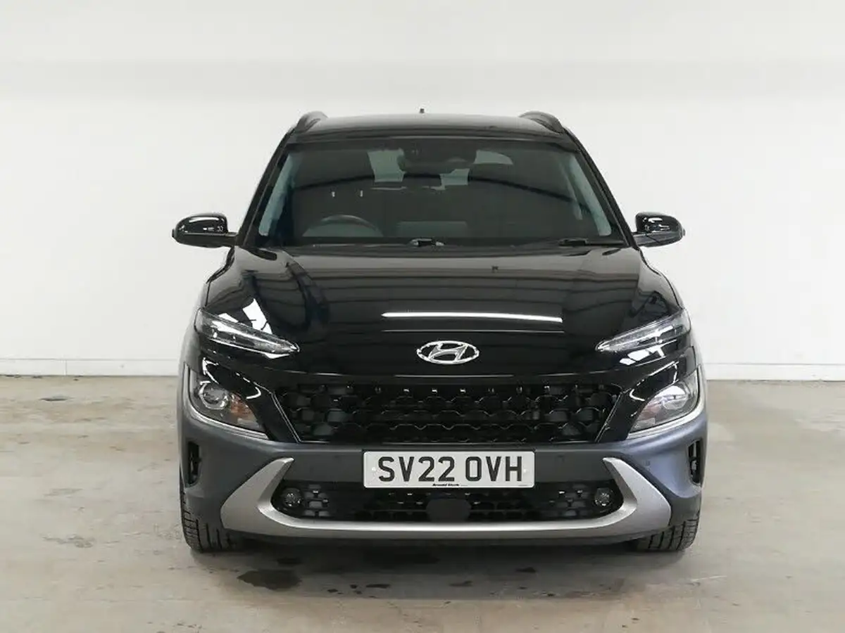 2022-hyundai-kona-16-gdi-premium-big-18