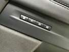2022-land-rover-range-rover-evoque-15-p300e-autobiography-small-14