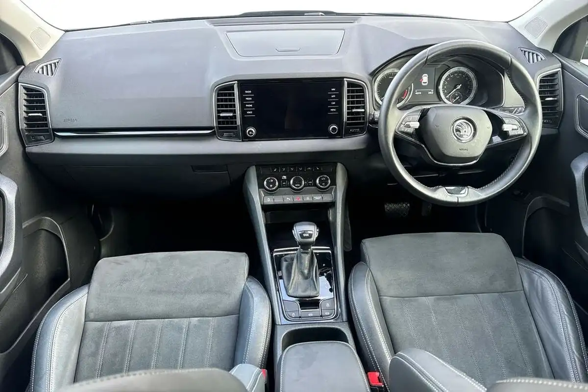 2020-skoda-karoq-15-tsi-se-l-dsg-big-5