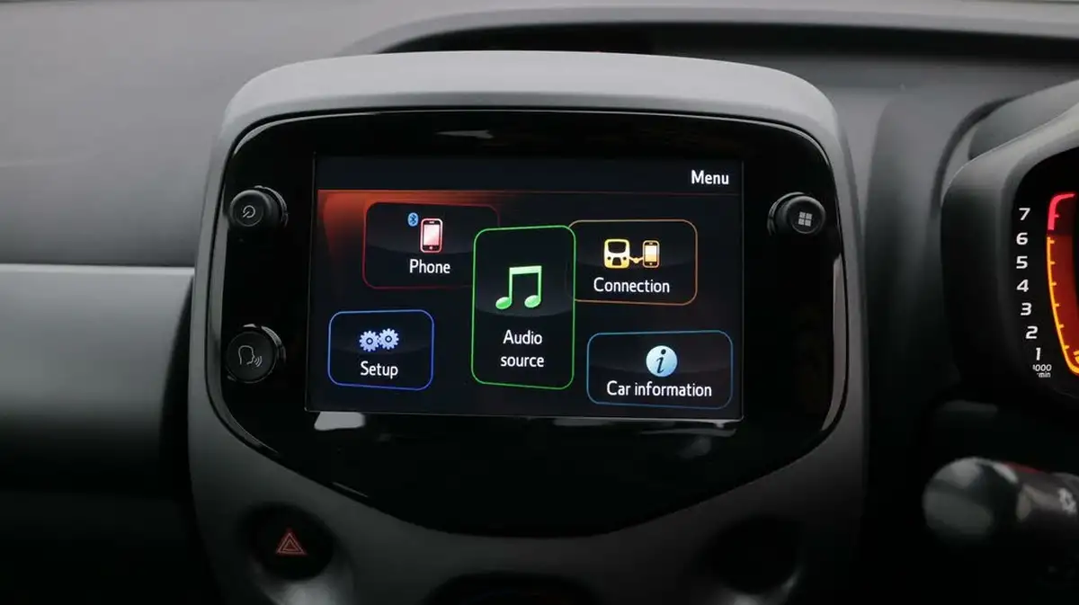 2021-toyota-aygo-10-vvt-i-x-play-tss-big-11