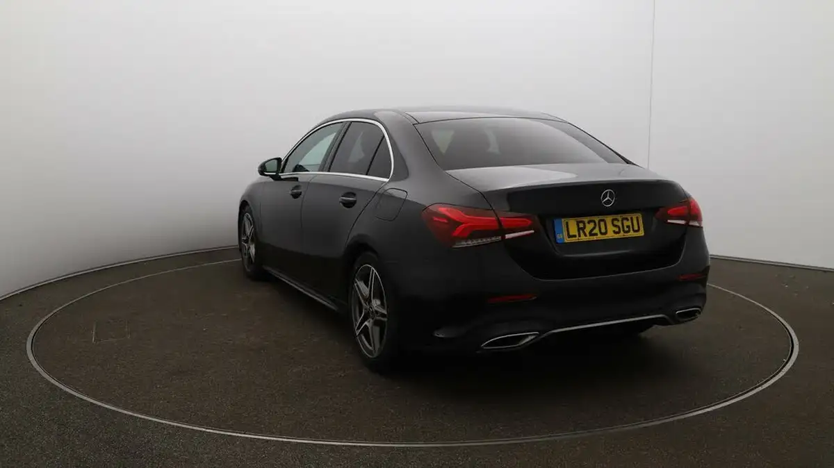 2020-mercedes-benz-a-class-13-a200-amg-line-saloon-4d-7g-dct-big-51