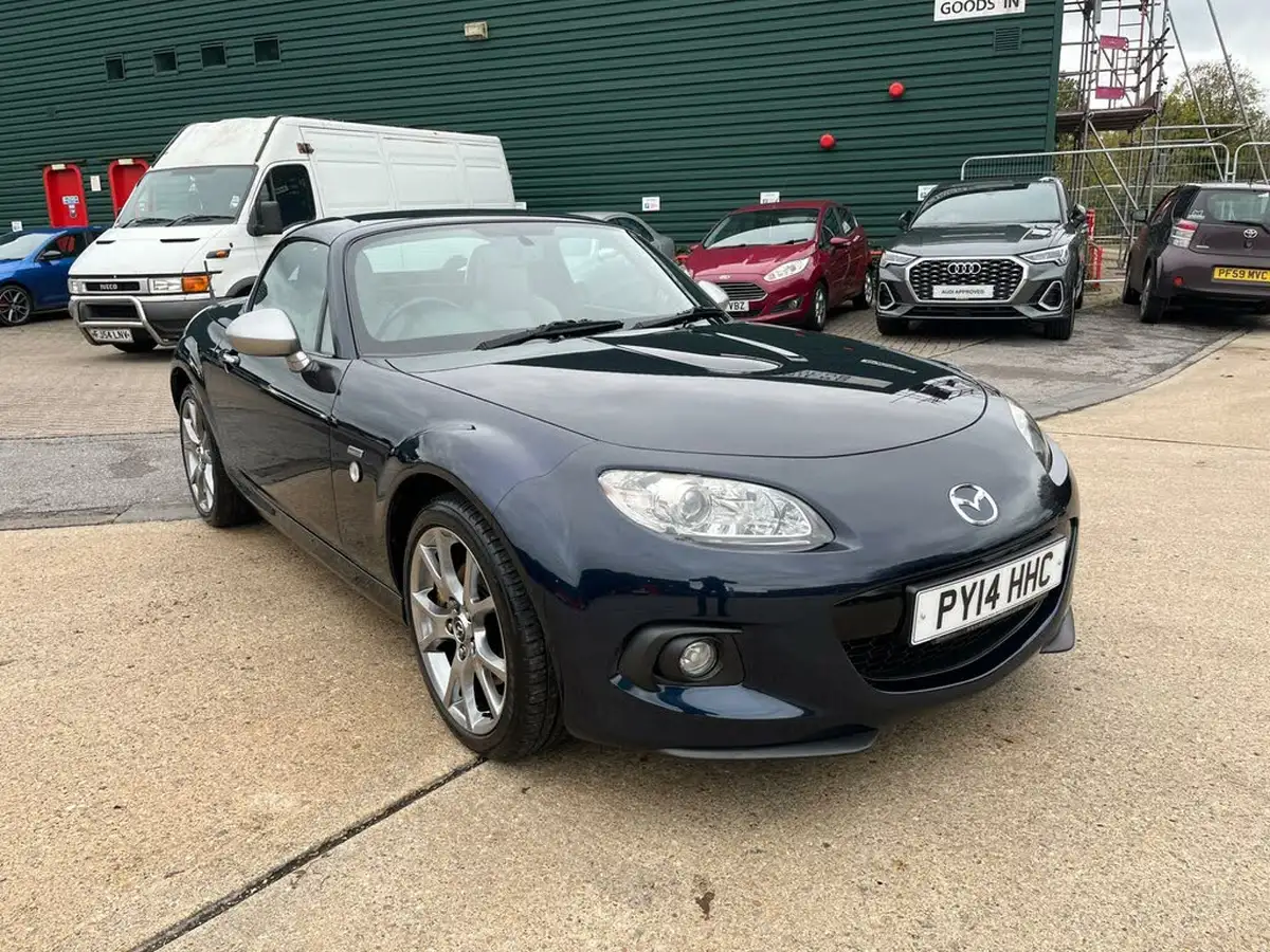 2014-mazda-mx-5-20-roadster-sport-venture-big-13