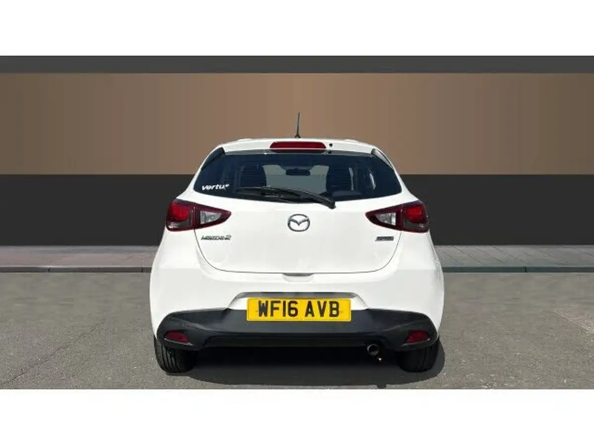 2016-mazda-mazda2-15-se-big-5