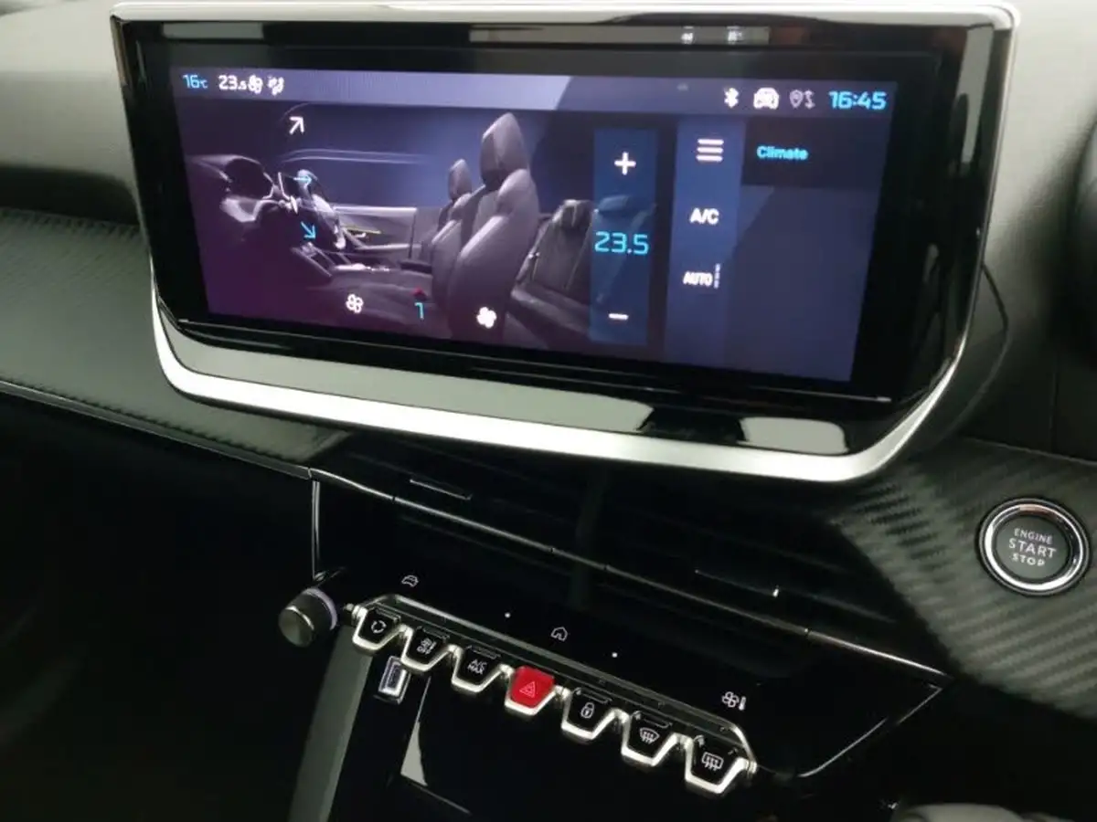 2024-peugeot-2008-suv-12-puretech-allure-130ps-big-14