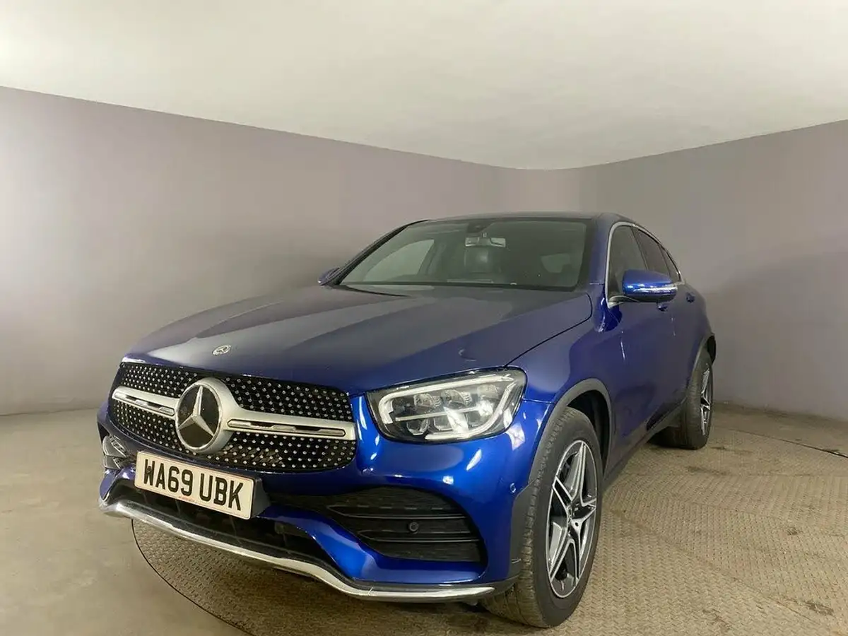 2019-mercedes-benz-glc-class-20d-glc220d-amg-line-coupe-4d-4matic-plus-big-3