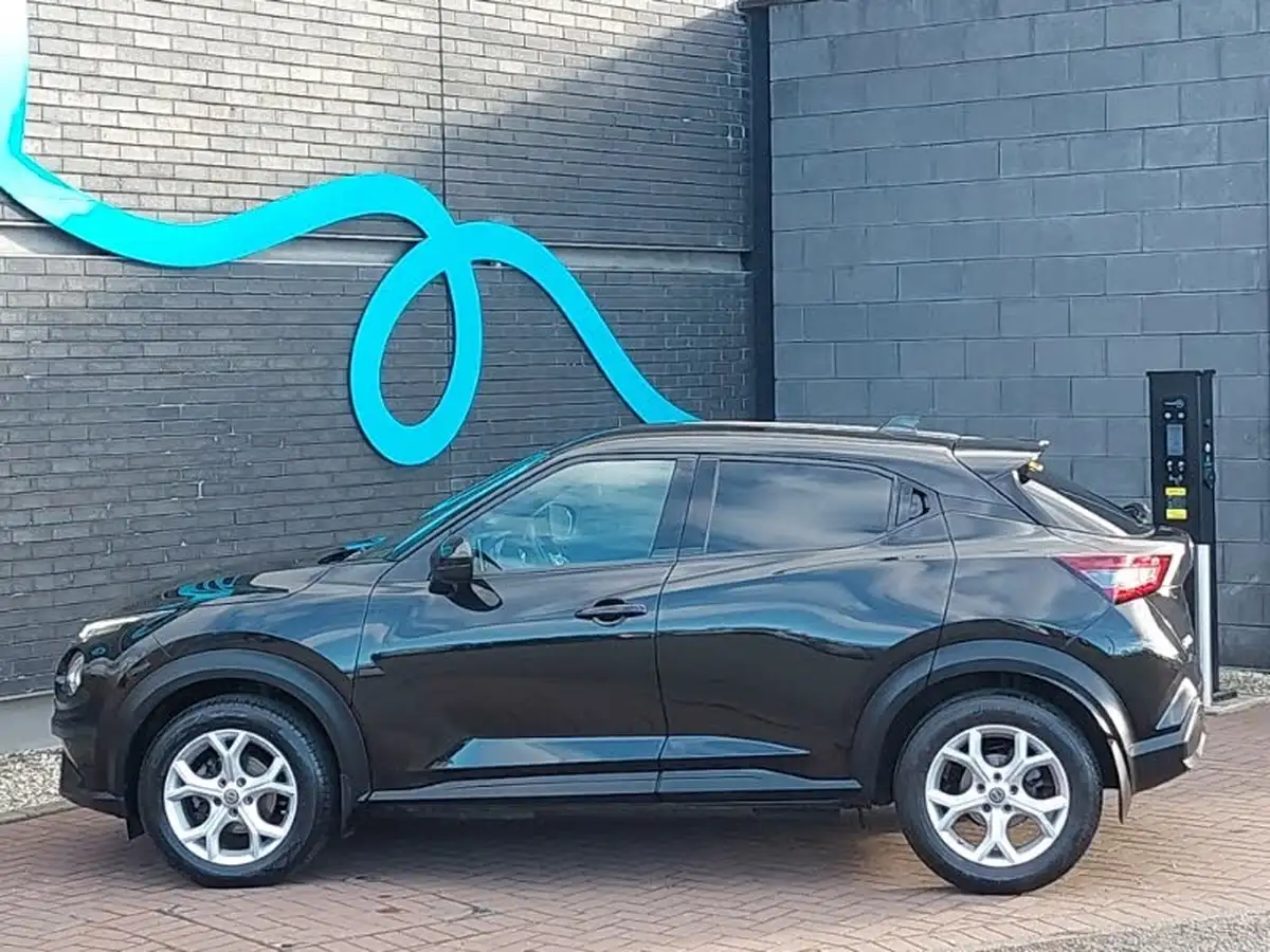 2022-nissan-juke-10-dig-t-n-connecta-big-3