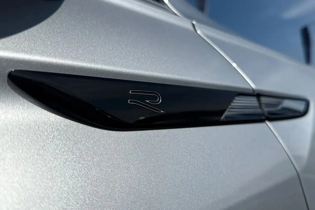 2023-volkswagen-tiguan-15-tsi-r-line-edition-big-25