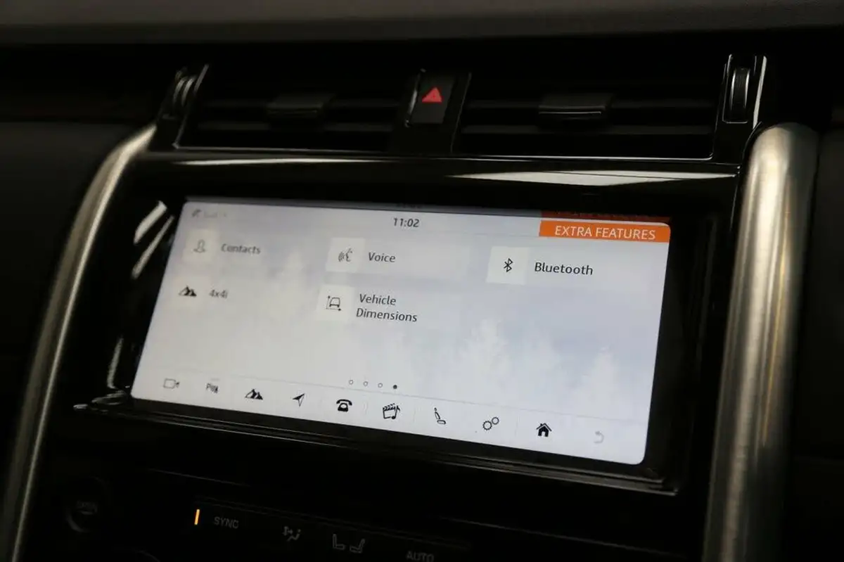 2017-land-rover-discovery-20sd4-hse-240ps-awd-station-wagon-5d-auto-big-45