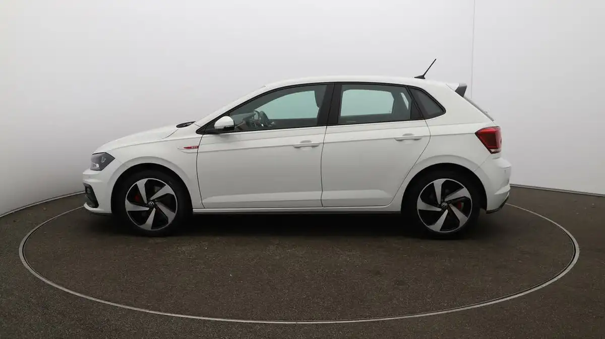 2021-volkswagen-polo-20-tsi-gti-big-56