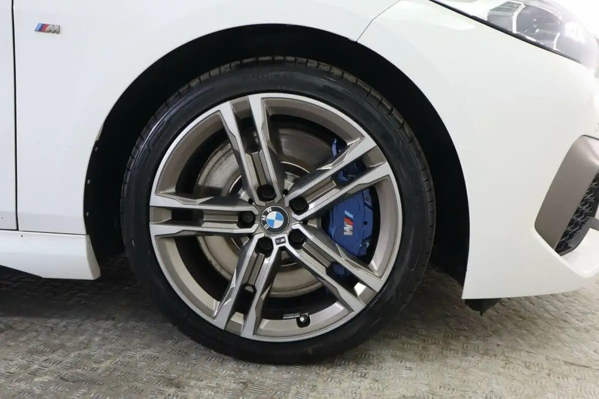 2021-bmw-2-series-20-m235i-xdrive-big-24