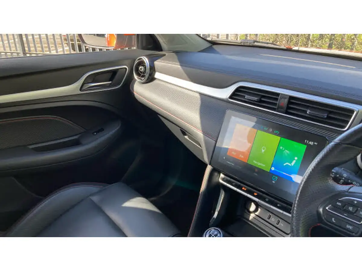 2021-mg-zs-suv-15-vti-tech-exclusive-big-46