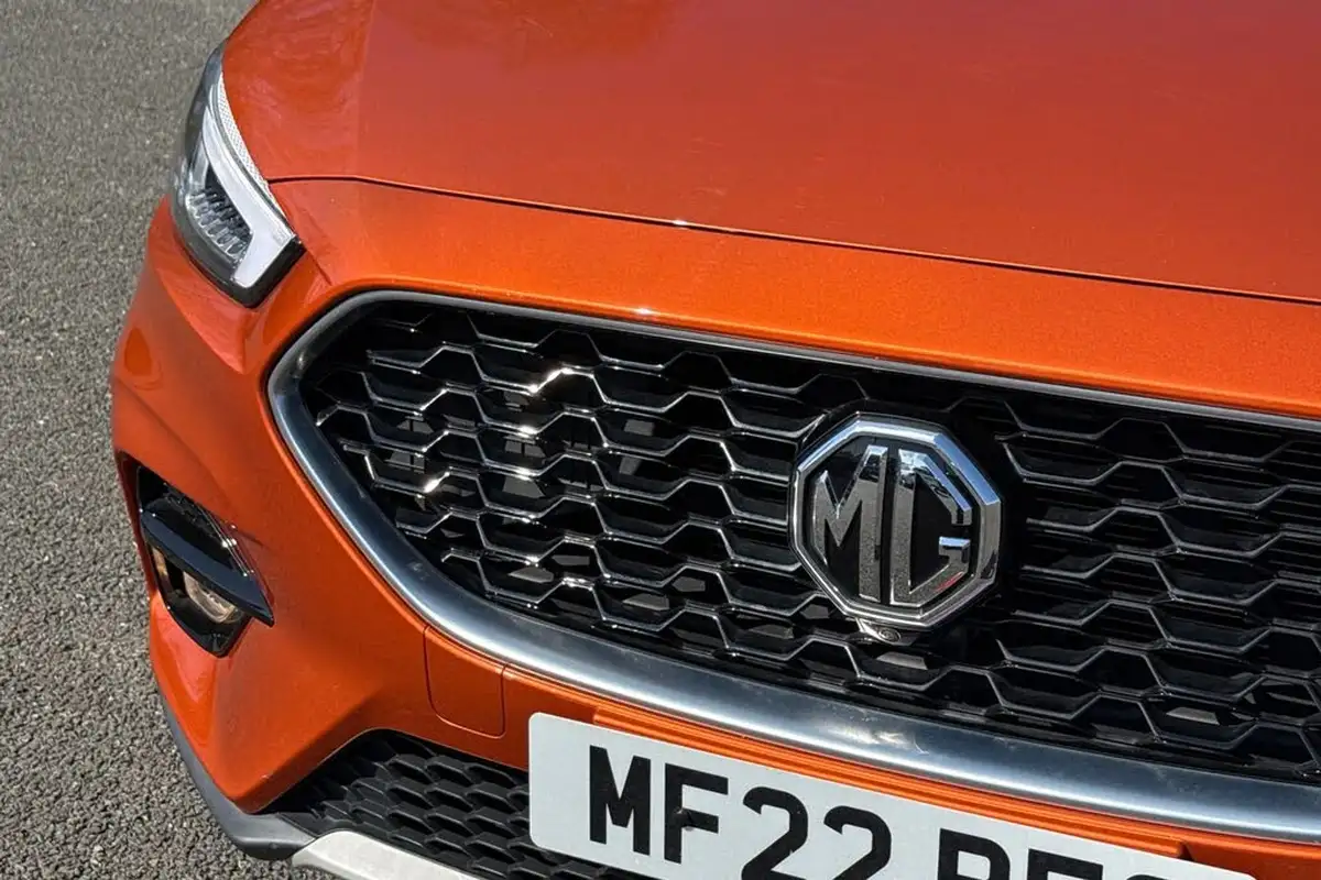 2022-mg-zs-suv-10t-gdi-exclusive-big-25