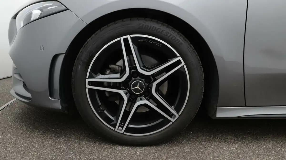 2022-mercedes-benz-a-class-13-a200-amg-line-executive-edition-hatchback-5d-7g-dct-big-18
