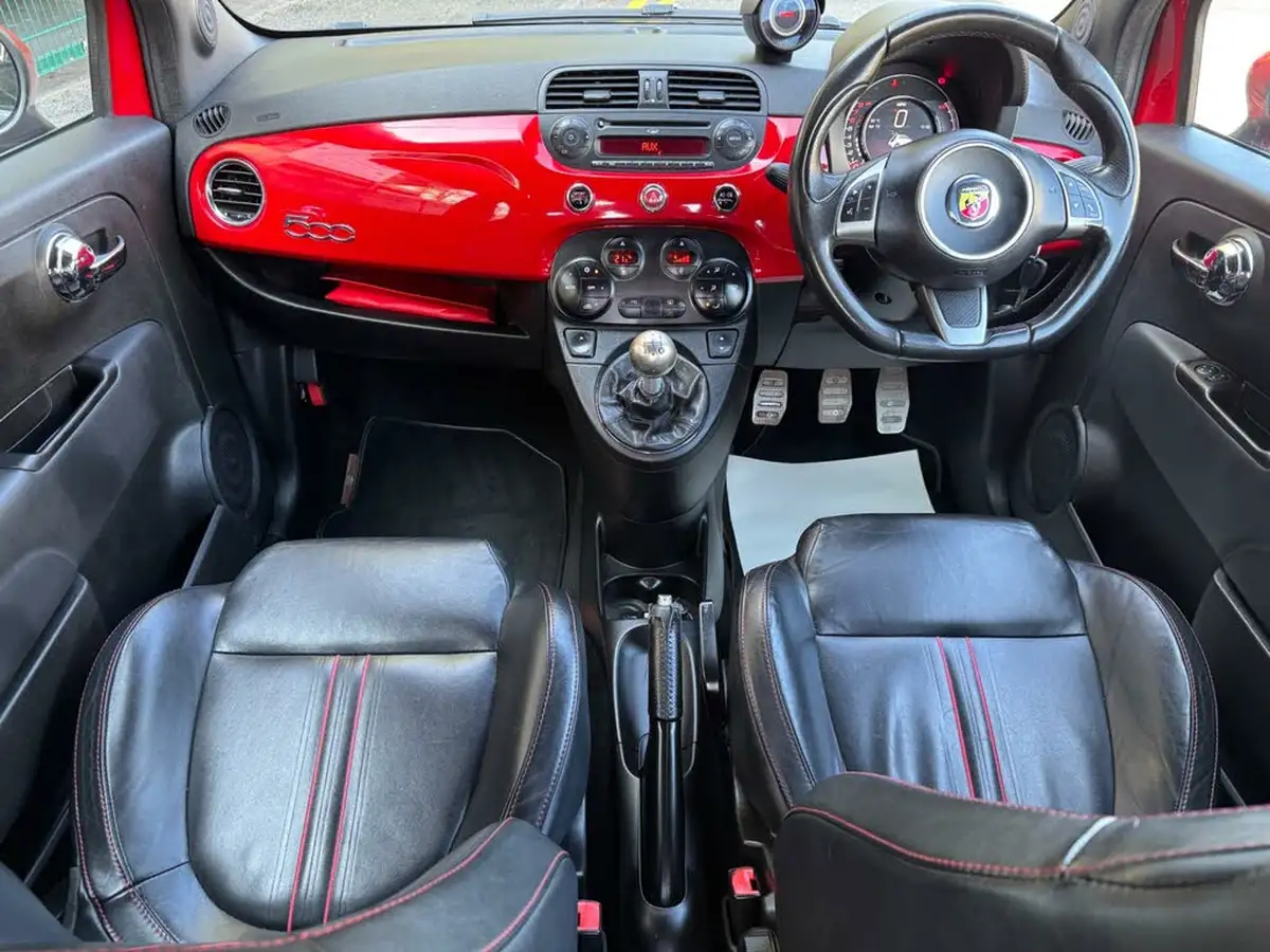 2016-abarth-500-14-tjet-595-turismo-160bhp-big-12