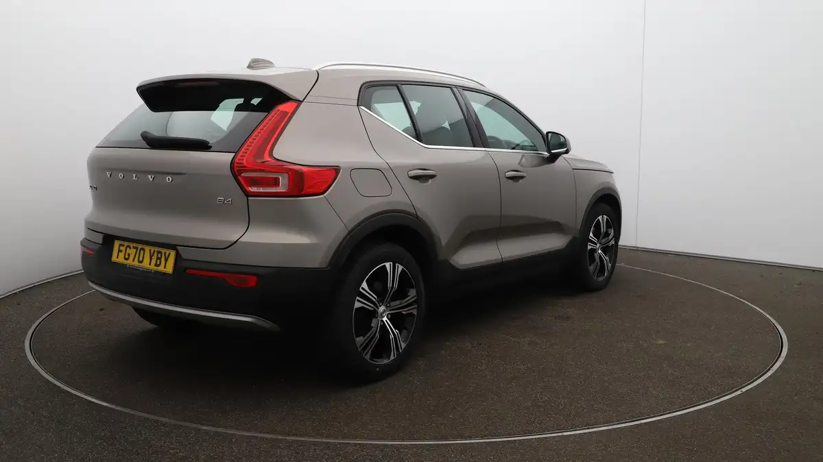 2020-volvo-xc40-20-b4-inscription-pro-big-7