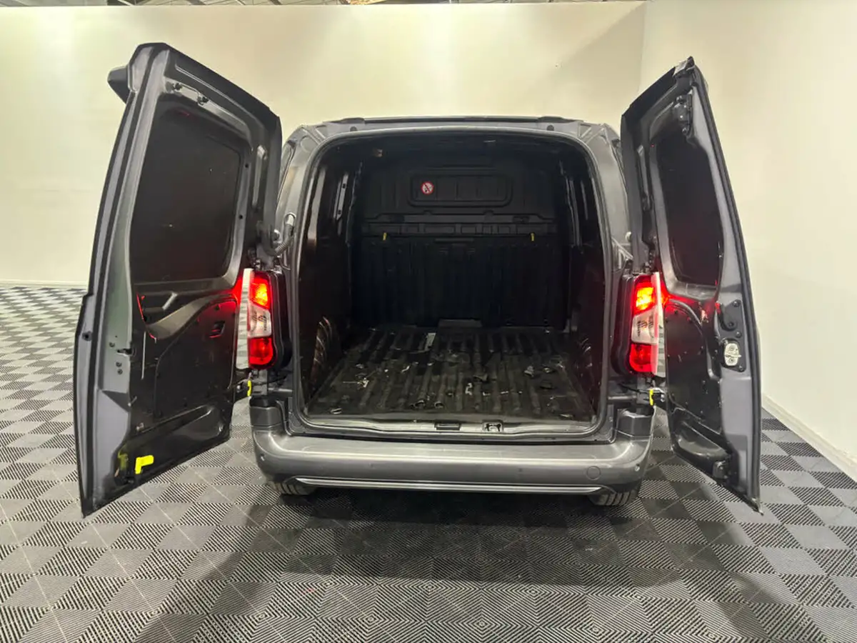 2021-citroen-berlingo-15bluehdi-1000-driver-100pseu6dt-e-ss-big-22