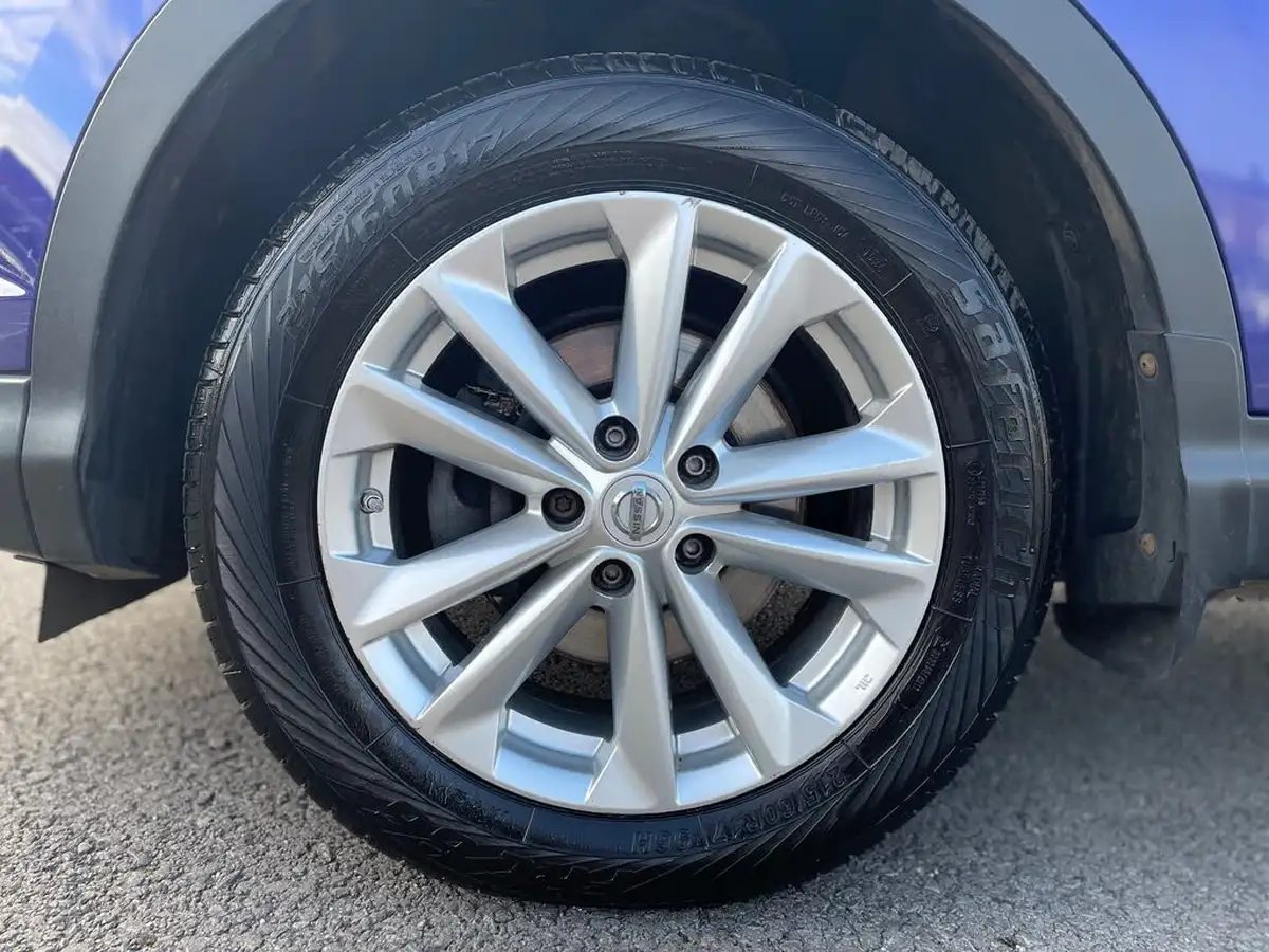 2015-nissan-qashqai-15dci-acenta-big-17