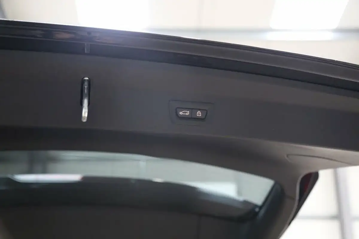 2018-bmw-x3-30-m40i-big-51