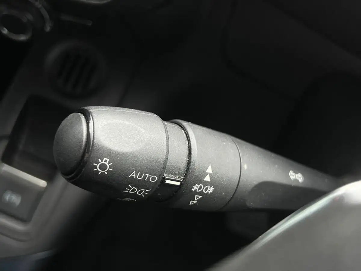 2019-peugeot-rifter-15-bluehdi-allure-130bhp-standardss-eat8-big-32