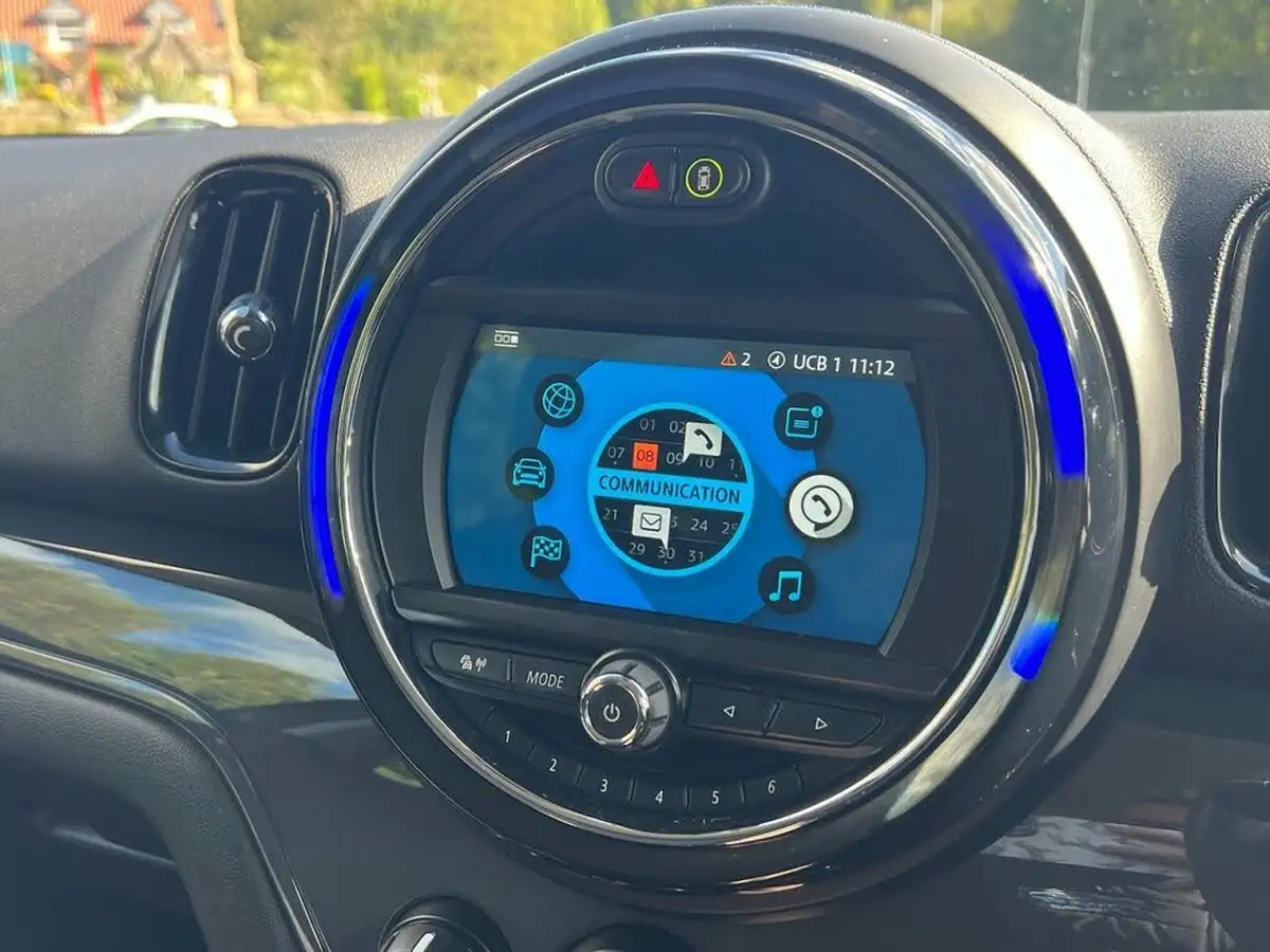2018-mini-countryman-15-cooper-ss-big-28