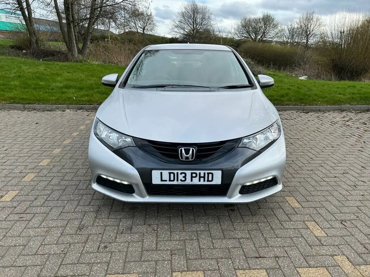 2013-honda-civic-18-se-big-1