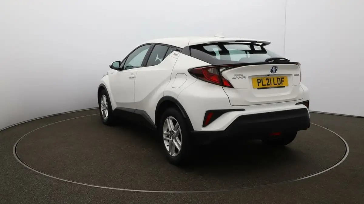2021-toyota-c-hr-18-vvt-i-icon-big-52