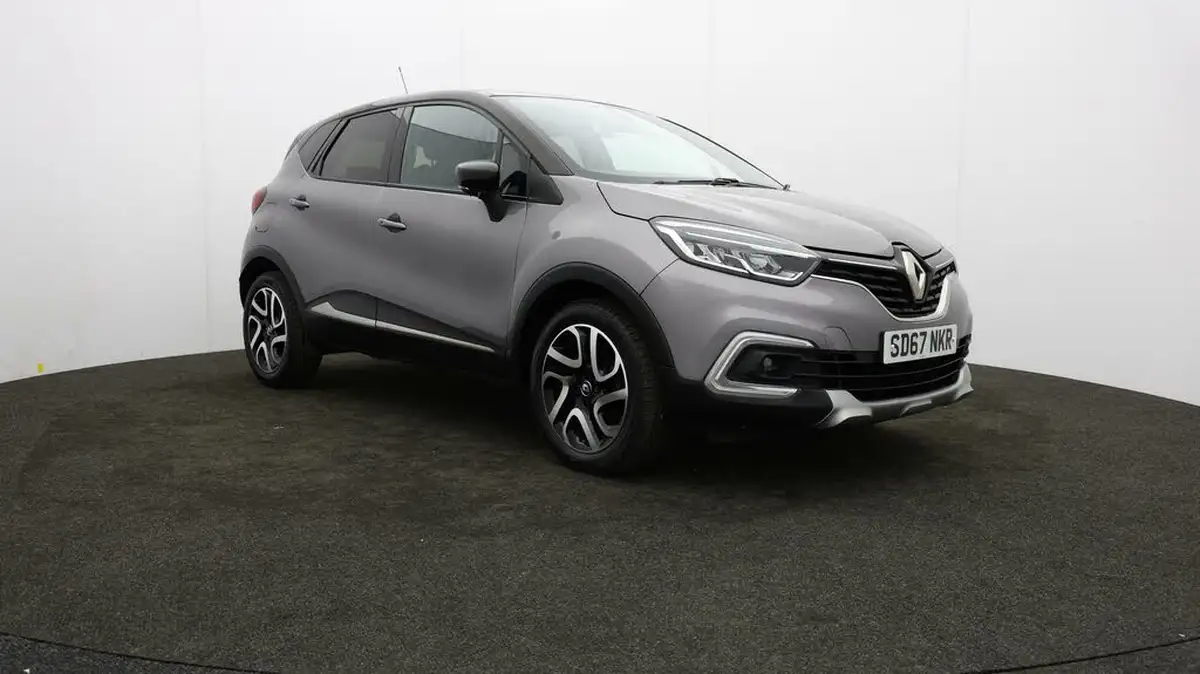 2017-renault-captur-09-tce-dynamique-s-nav-big-38